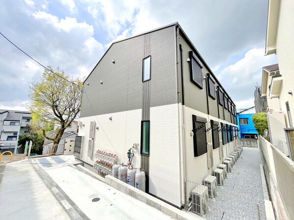 サクラハイム生田の物件外観写真